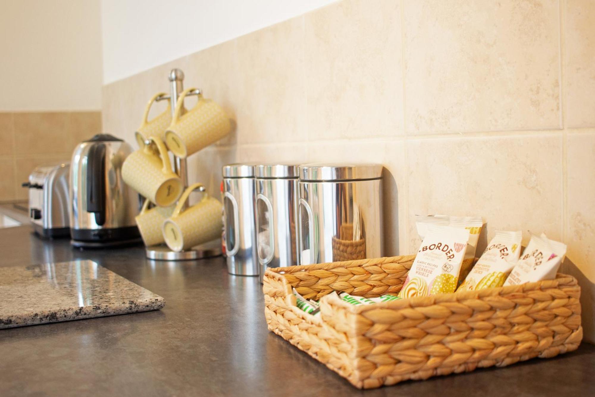 Raleigh Gf - Ground Floor 1 Bed Georgian Flat In The City Centre Free Parking And Wifi Эксетер Экстерьер фото
